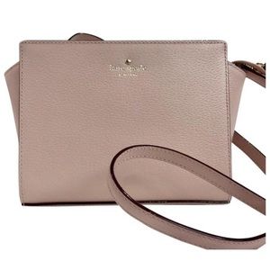 Kate spade authentic to zip leather crossbody Bag